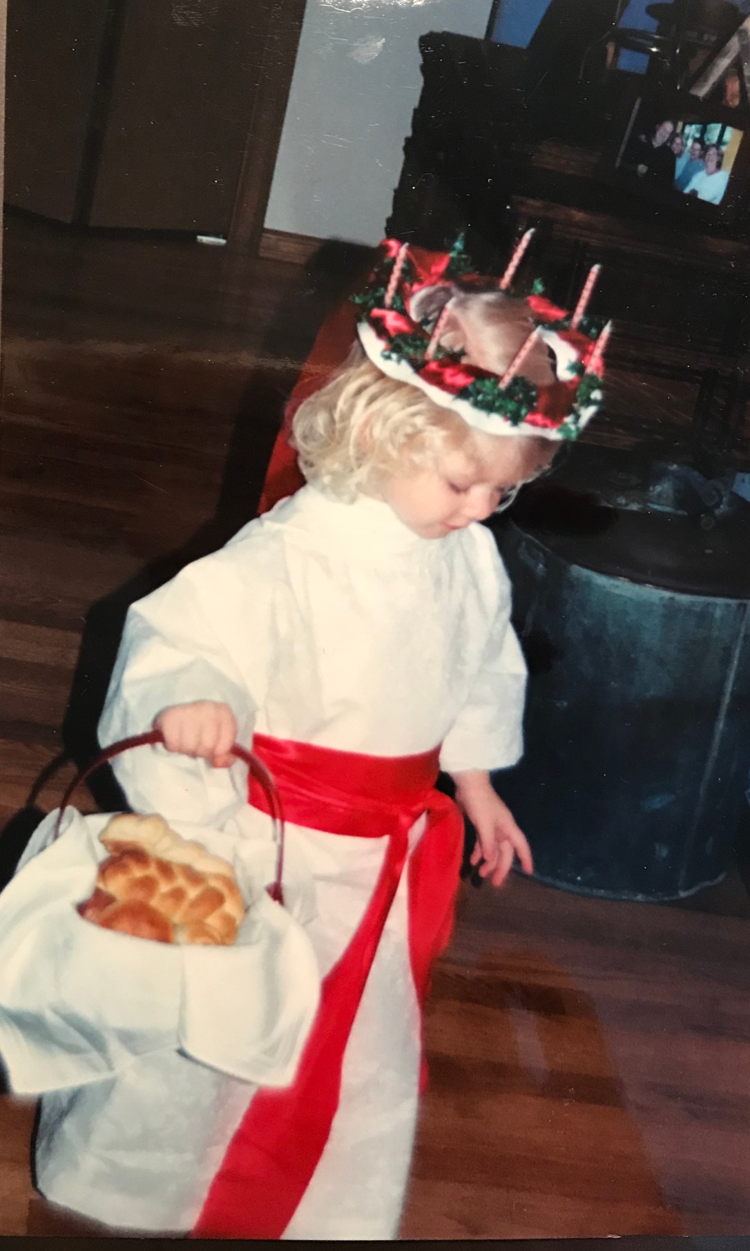 5669D3A1-1CCA-45E6-A54C-A1862488002A